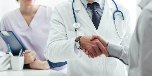 Пациент, вы мне доверяете? Пациент, вы мне доверяете?